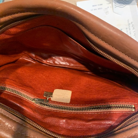 🥳Host Pick🤩80s vintage Stepan bag 🇮🇹 - clean and is great condition - Picture 5 of 5